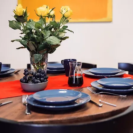 Apartment Rothko Apartment/8 Guests/4bedrooms/riga Old Town