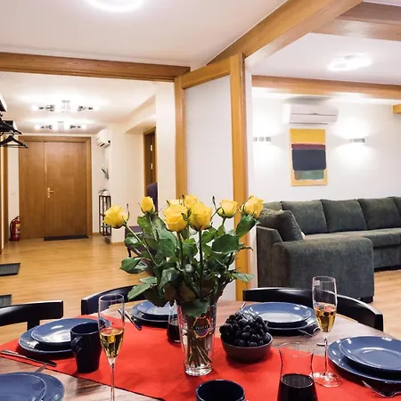 Rothko Apartment/8 Guests/4bedrooms/riga Old Town Apartmán *